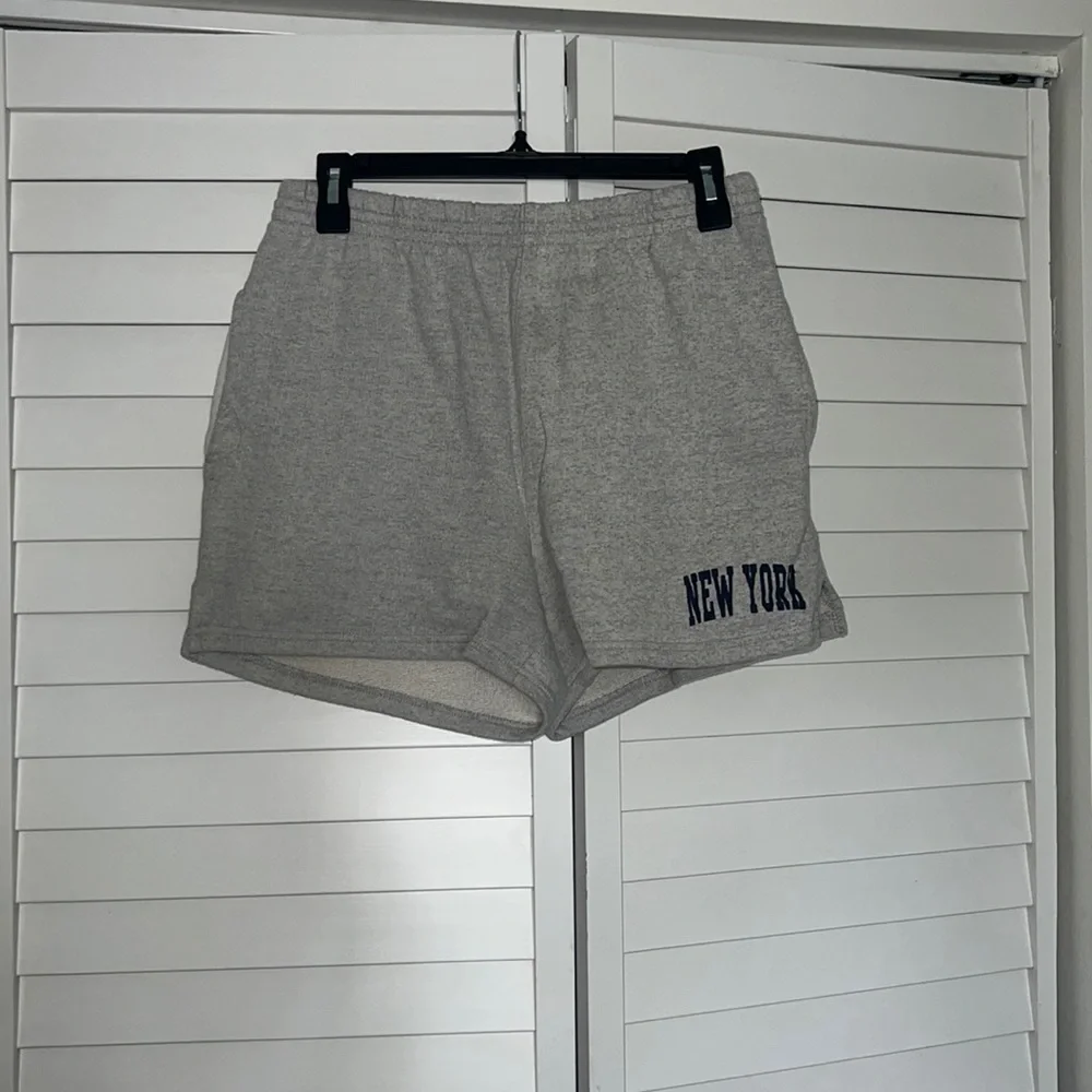 Brandy Melville - Picture 4 of 4